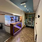 White Rose & Restaurant - 4*
