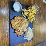 White Rose & Restaurant - 4*