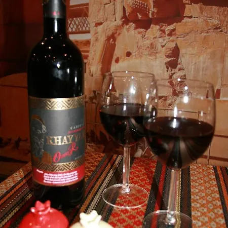 酒店 White Rose & Restaurant - 4*