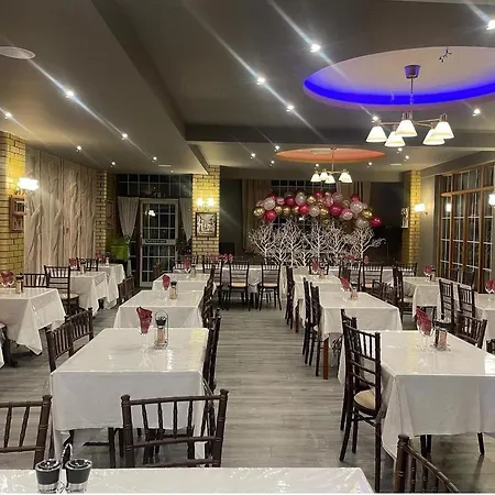 White Rose And Restaurant 酒店 利兹