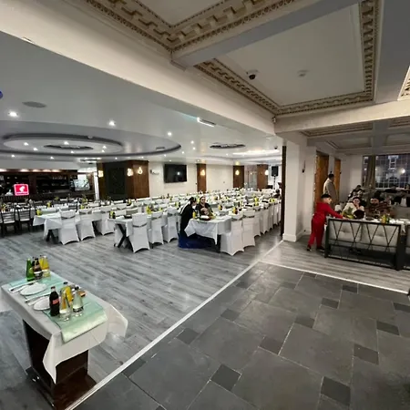 Отель White Rose & Restaurant -