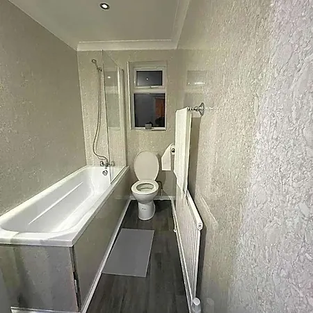 White Rose & Restaurant - 4* Leeds (West Yorkshire)