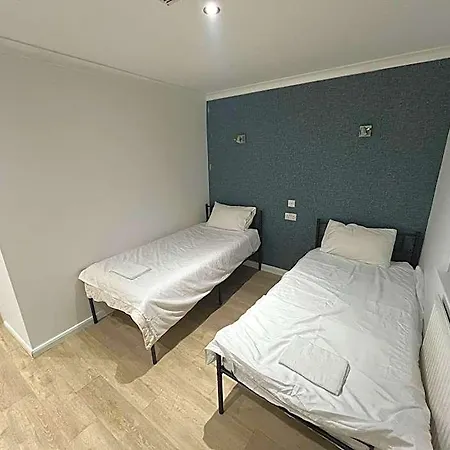 White Rose & Restaurant - Hotell