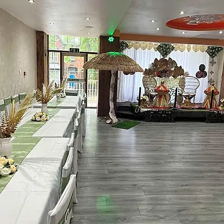 White Rose & Restaurant - Hotell