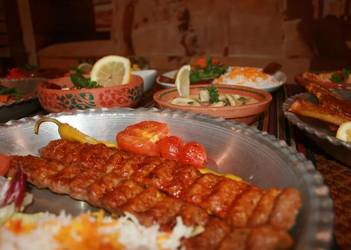 White Rose & Restaurant - 호텔