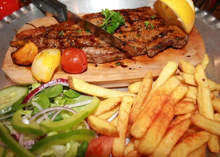 White Rose & Restaurant - 4*