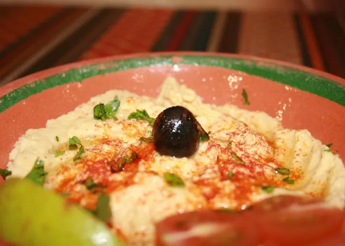 White Rose & Restaurant - 호텔