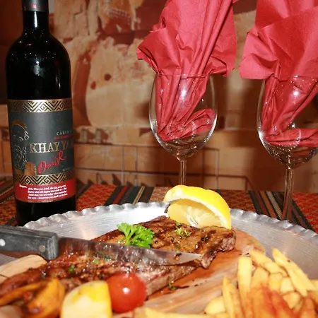 White Rose & Restaurant - Szálloda 4*