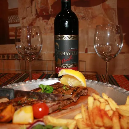 Szálloda White Rose & Restaurant - 4*